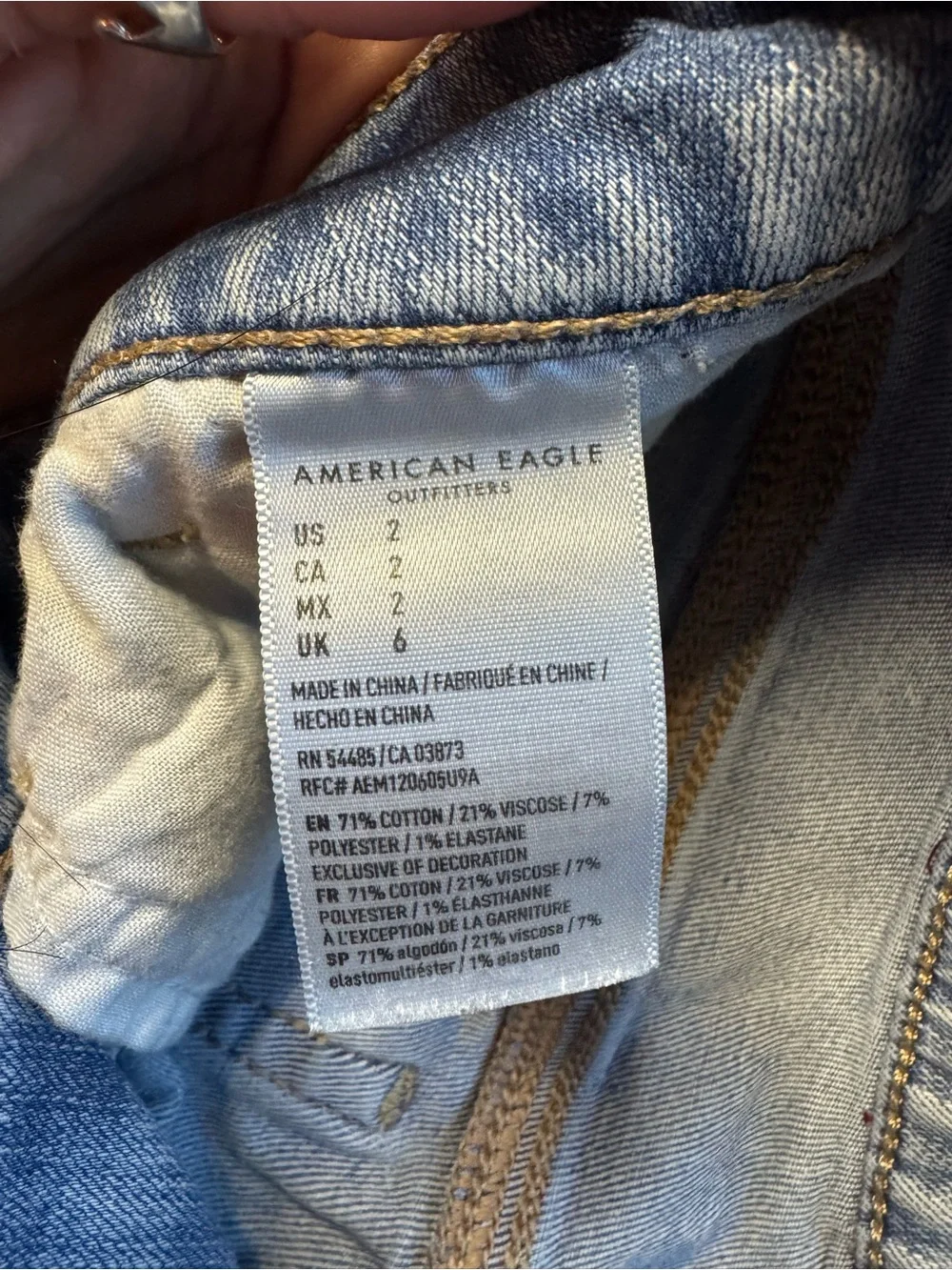 American Eagle Outfitters Light Blue Denim Shorts size 2 - Picture 3 of 5